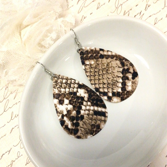 Snakeskin Leather Teardrop Earrings - Picture 3 of 5